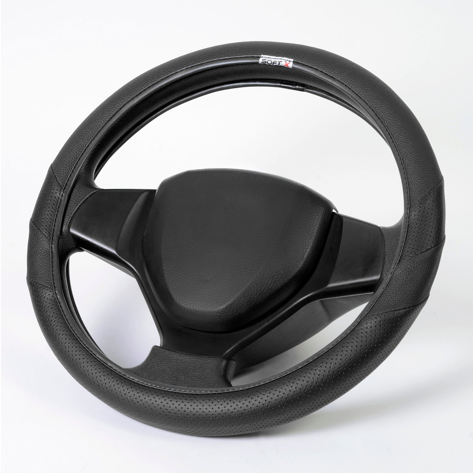 How Do You Pick the Right 13-Inch vs 18-Inch Steering Wheel Cover?